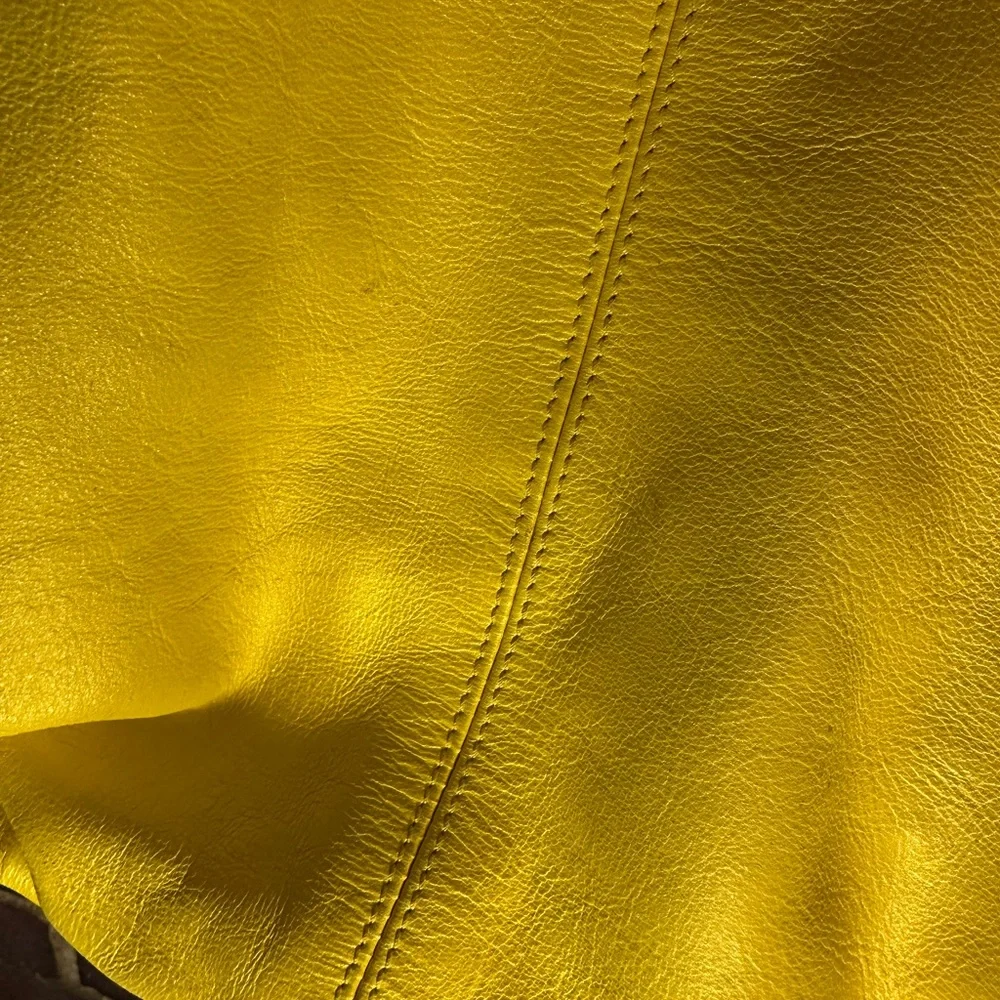 Paolo Masi Yellow Leather Shoulder Bag with Chain Straps - Picture 5 of 6